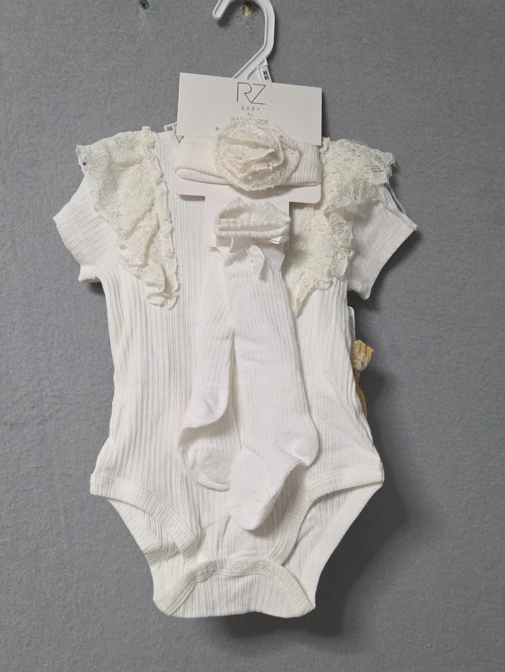 Rachel Zoe Cream Lace-Trim Ribbed Bodysuit with Socks & Headband